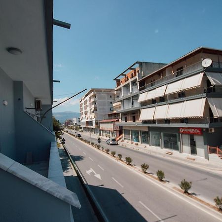 Hotel Lunxheria Gjirokastra Kültér fotó