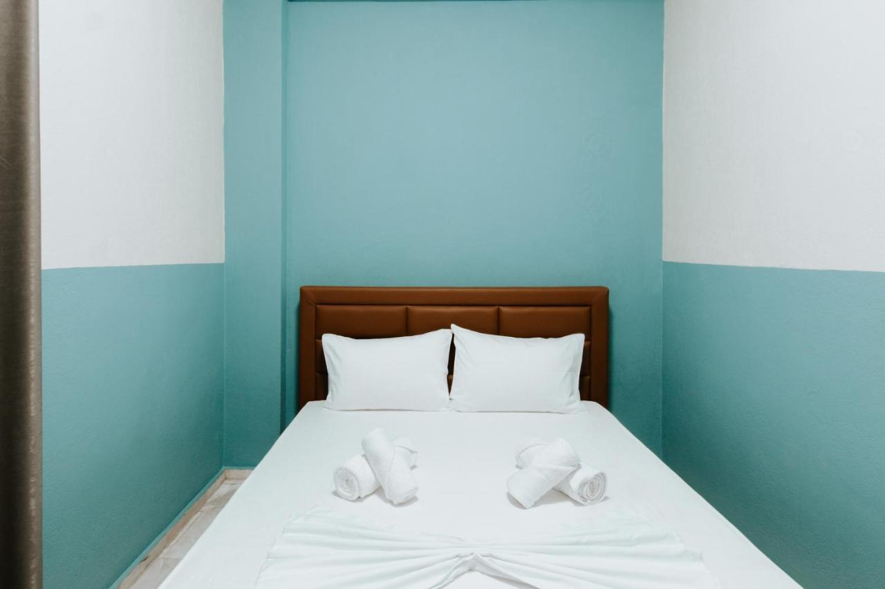 Hotel Lunxheria Gjirokastra Kültér fotó
